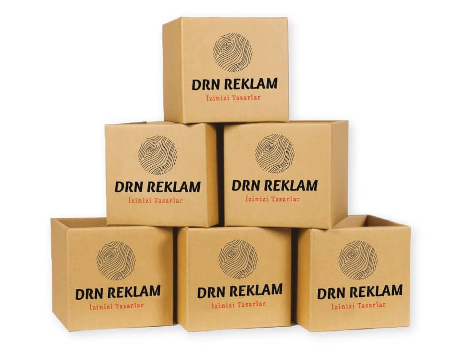 Versandkartons aus Wellpappe