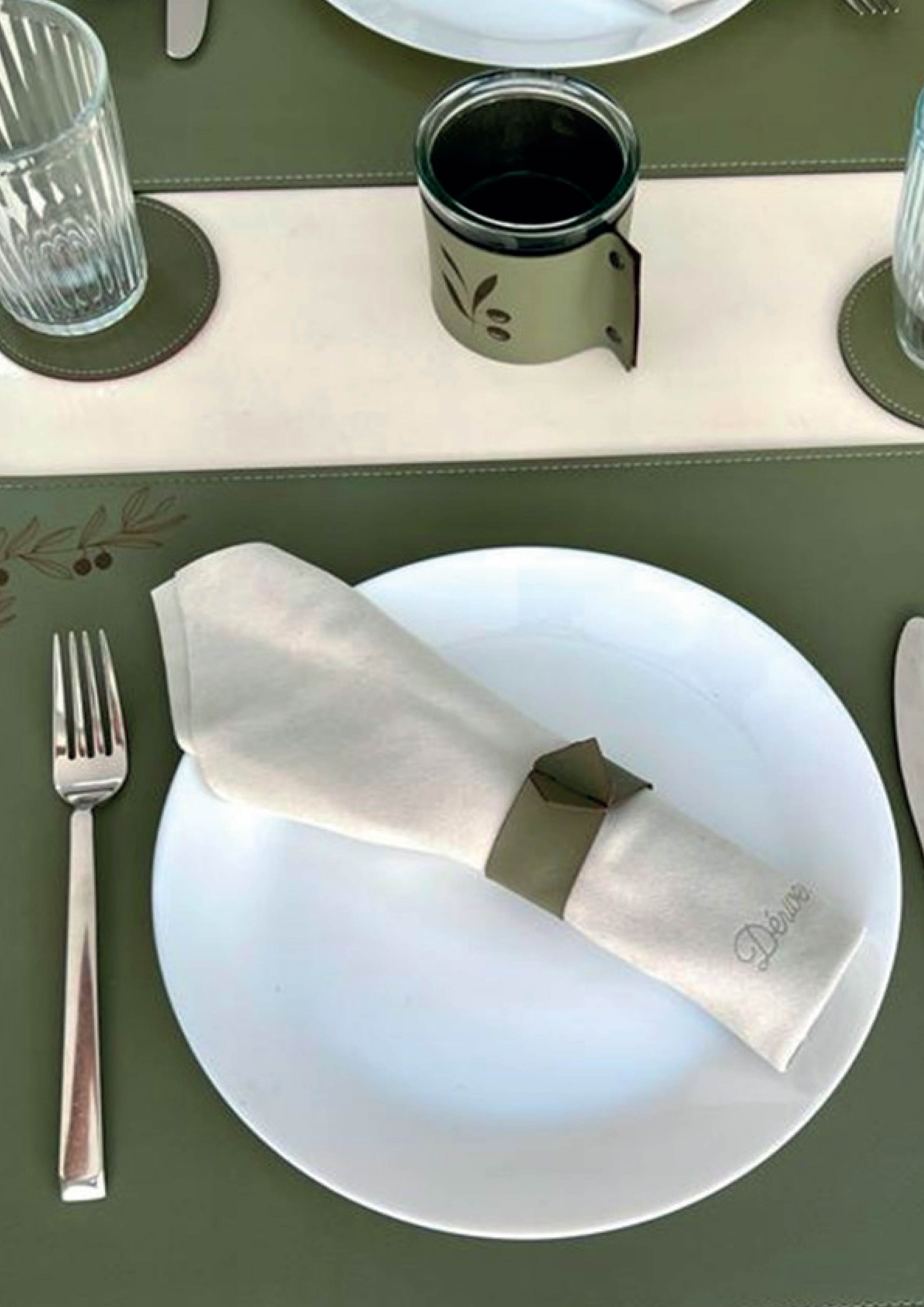 Platzset aus Leder